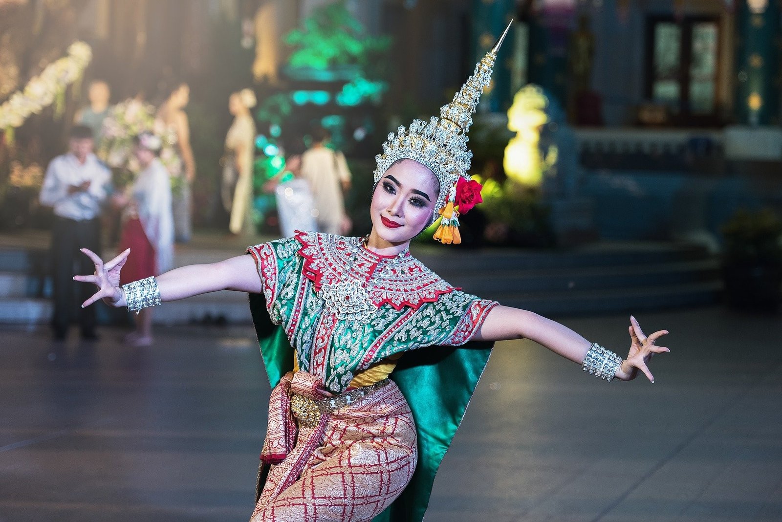 Arts and Crafts of Thailand dance